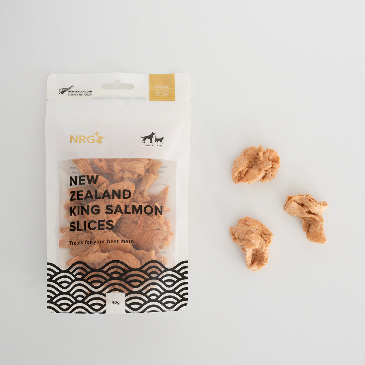 product out of pack image of Freeze Dried Salmon Slices